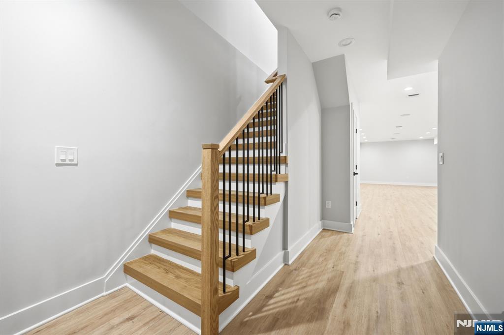 107 Kent Pl Boulevard Summit, NJ 07901 - Photo 33 of 42