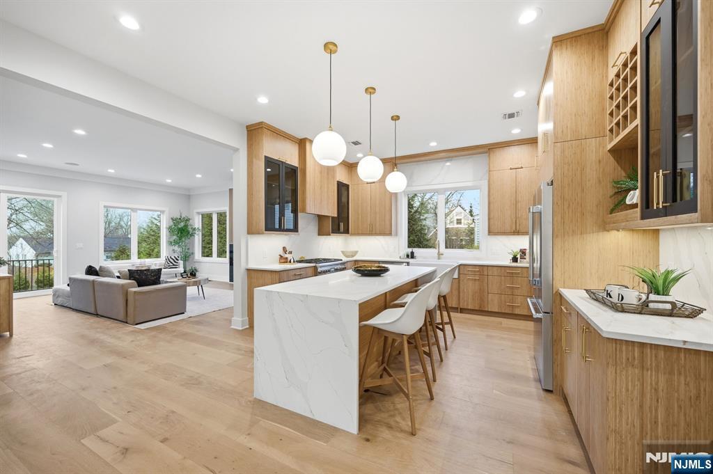 107 Kent Pl Boulevard Summit, NJ 07901 - Photo 7 of 42