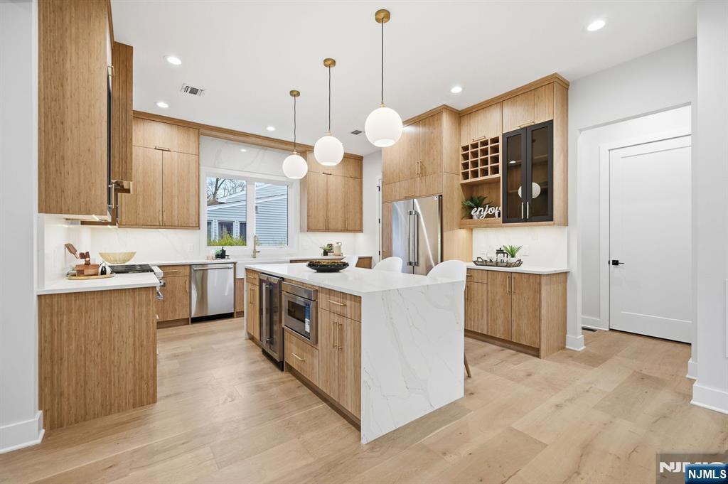 107 Kent Pl Boulevard Summit, NJ 07901 - Photo 9 of 42