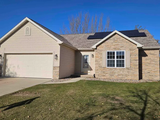 116 Prairie View Drive, Beaver Dam, WI 53916
