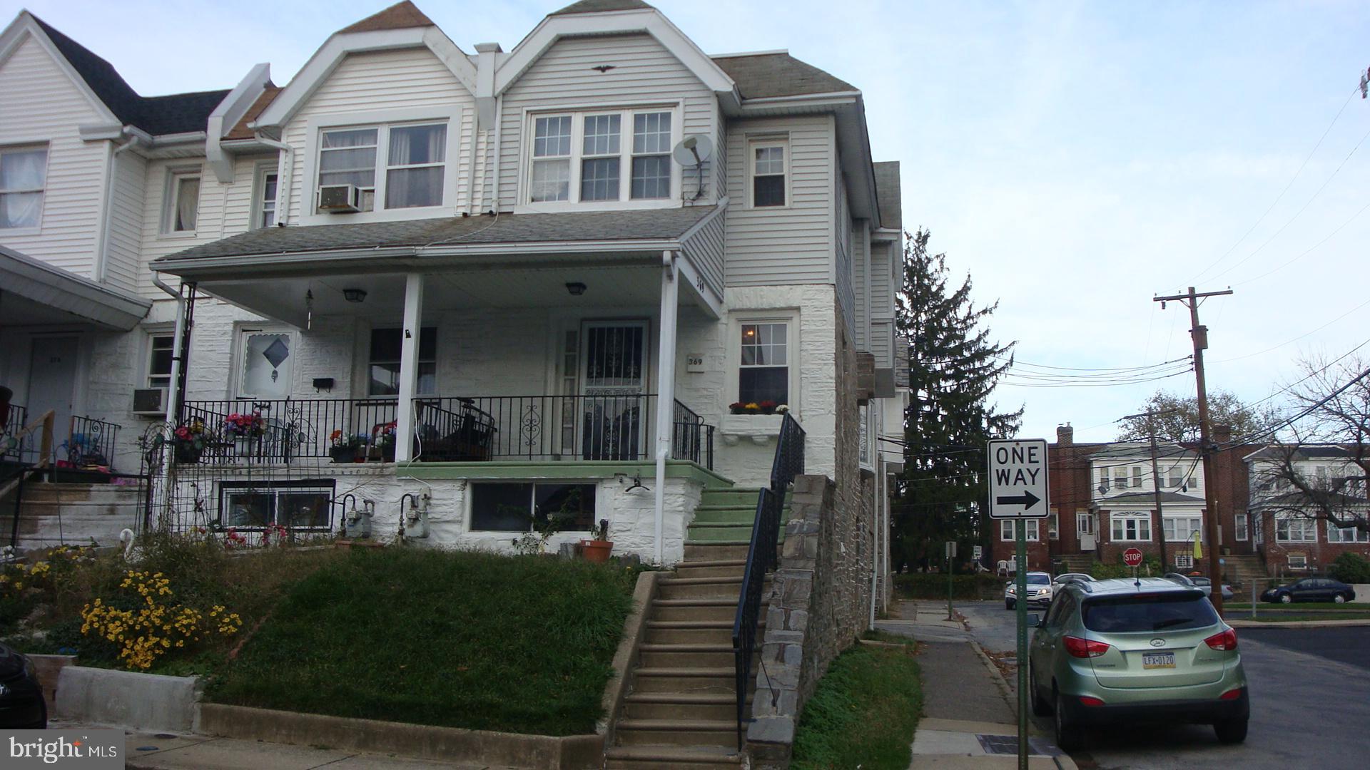 369 Wembly Road Upper Darby, PA 19082 - Photo 2 of 21