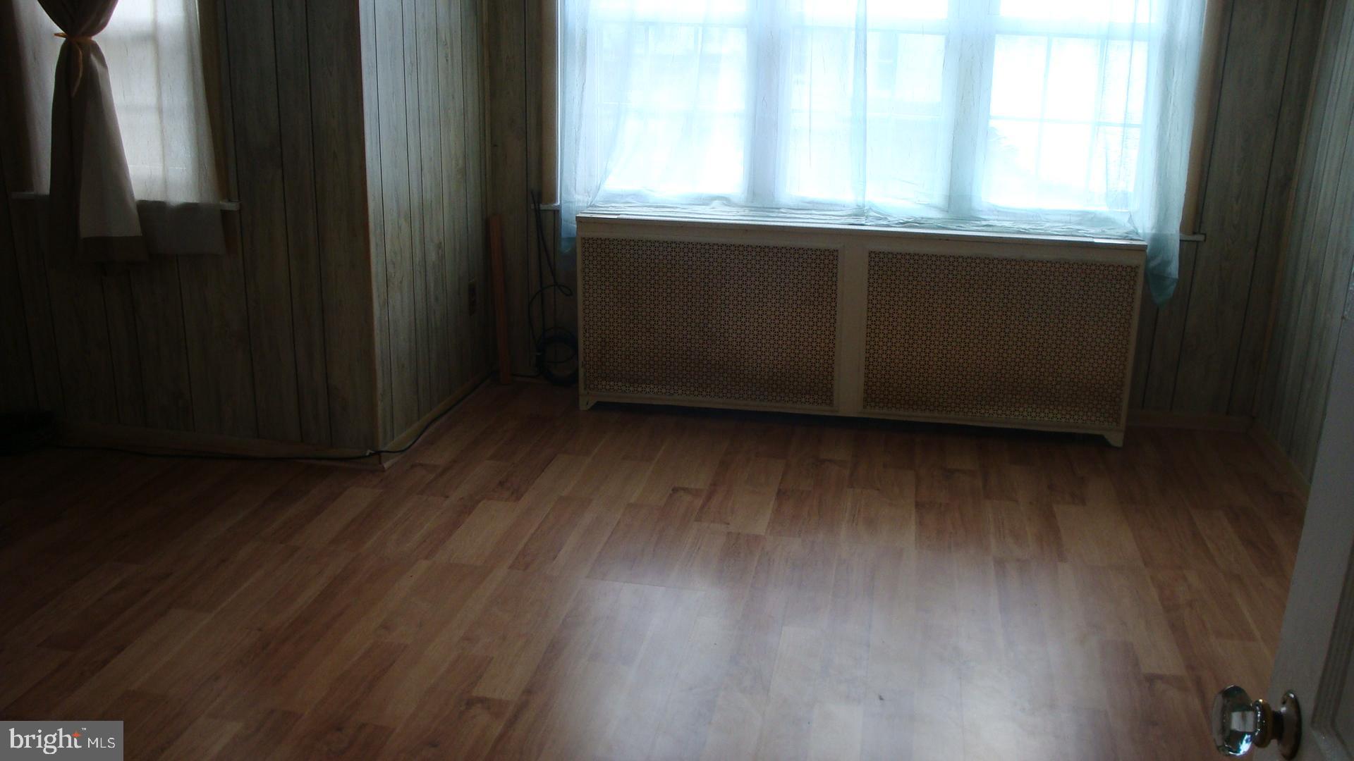 369 Wembly Road Upper Darby, PA 19082 - Photo 9 of 21