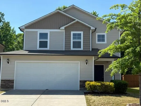 $2,300 | 8147 Feldwig Place, Raleigh, NC 27616