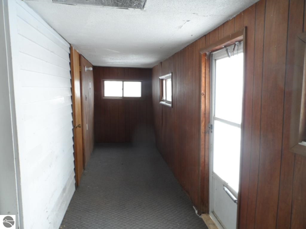 3103 South State Road Ithaca, MI 48847 - Photo 20 of 51 1794096-19.JPG