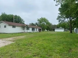 $7,000 | 142 North 15th Street, Fredonia, KS 66736
