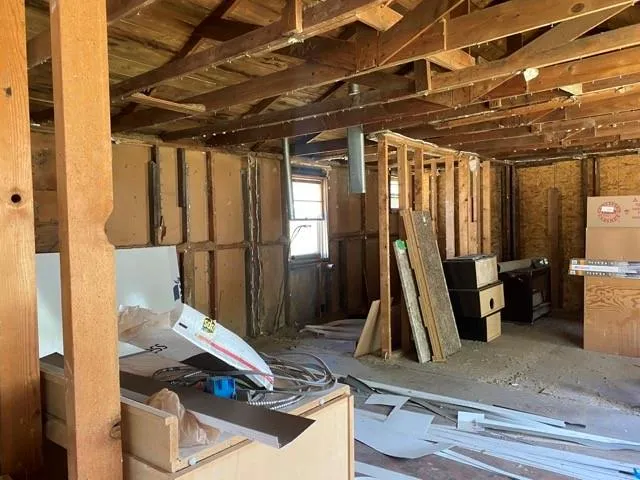 $7,000 | 142 North 15th Street, Fredonia, KS 66736