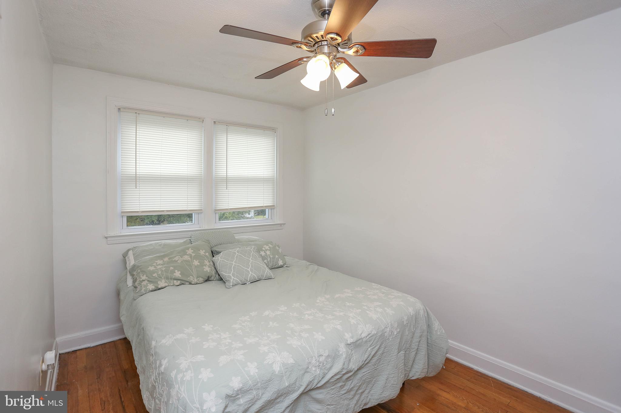 208 West Riverview Road Brooklyn, MD 21225 - Photo 15 of 27