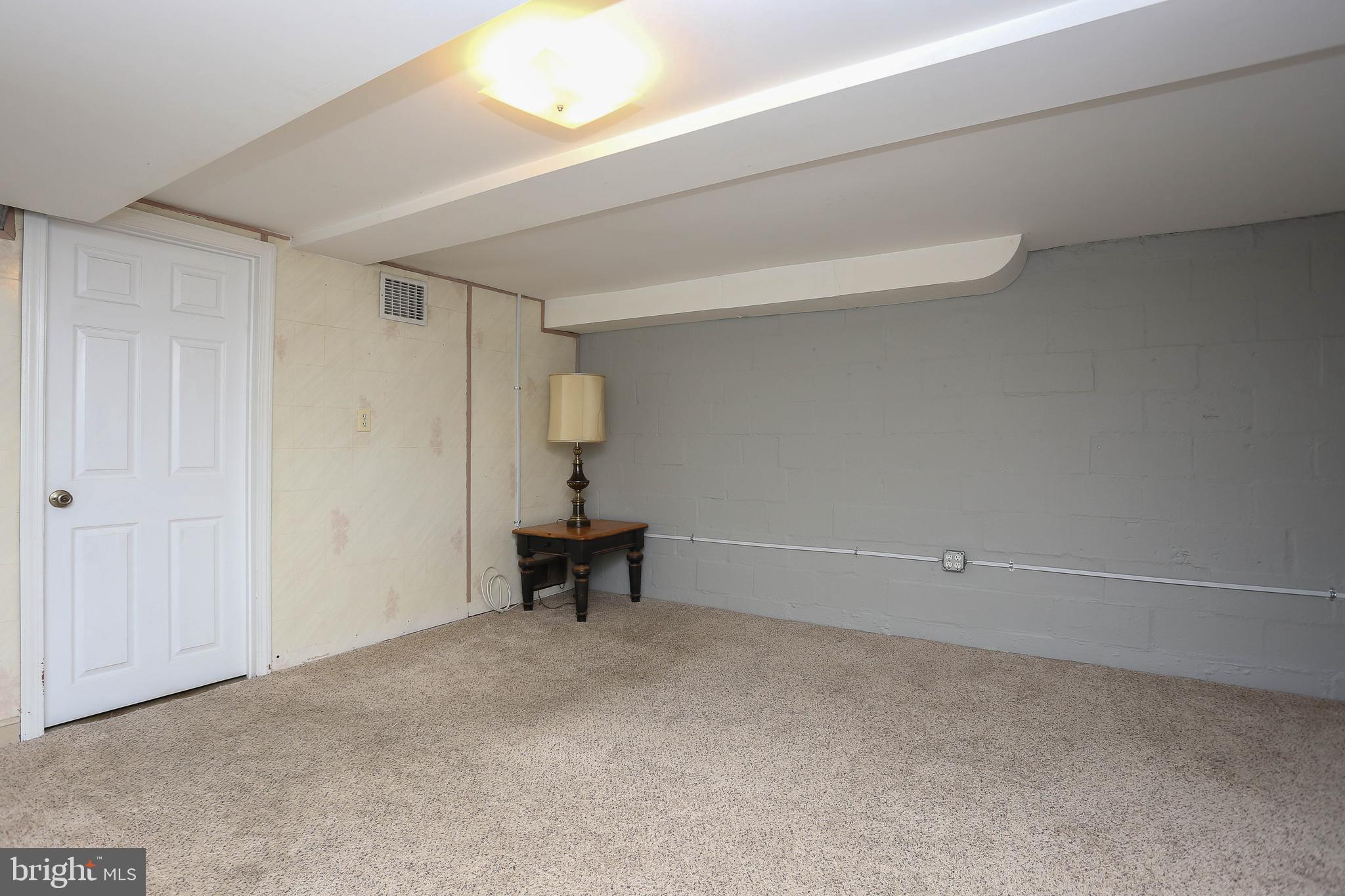 208 West Riverview Road Brooklyn, MD 21225 - Photo 23 of 27