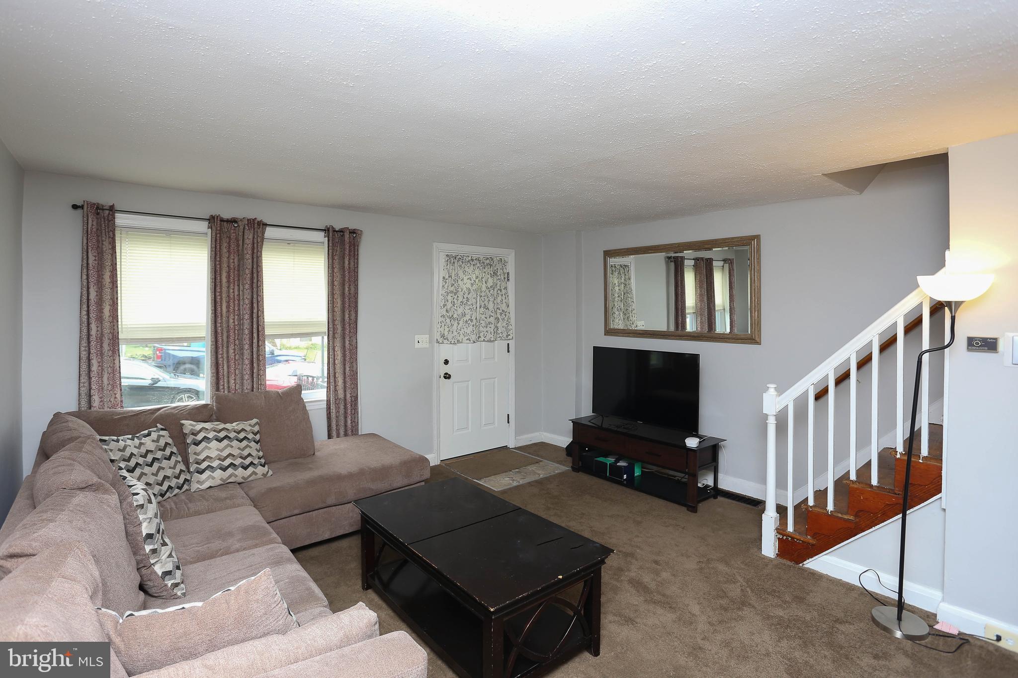 208 West Riverview Road Brooklyn, MD 21225 - Photo 5 of 27