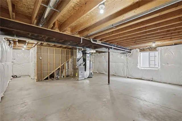 $425,000 | 18077 Hauser Street, Overland Park, KS 66013