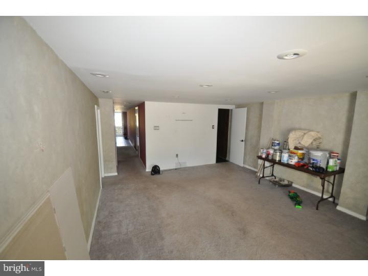 716 Hill Road Philadelphia, PA 19128 - Photo 12 of 17 Gallery Image 12