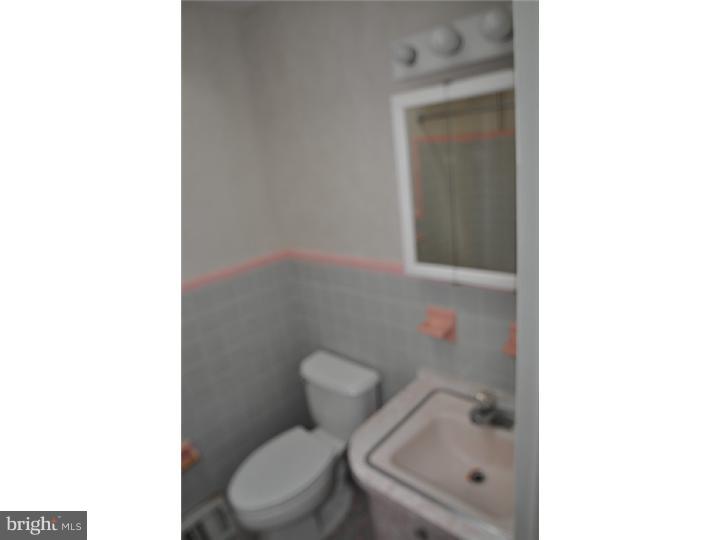 716 Hill Road Philadelphia, PA 19128 - Photo 5 of 17 Gallery Image 5
