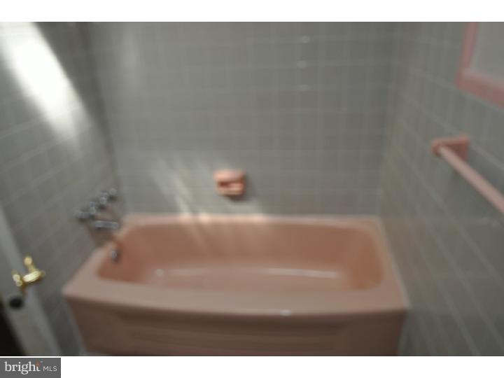 716 Hill Road Philadelphia, PA 19128 - Photo 6 of 17 Gallery Image 6