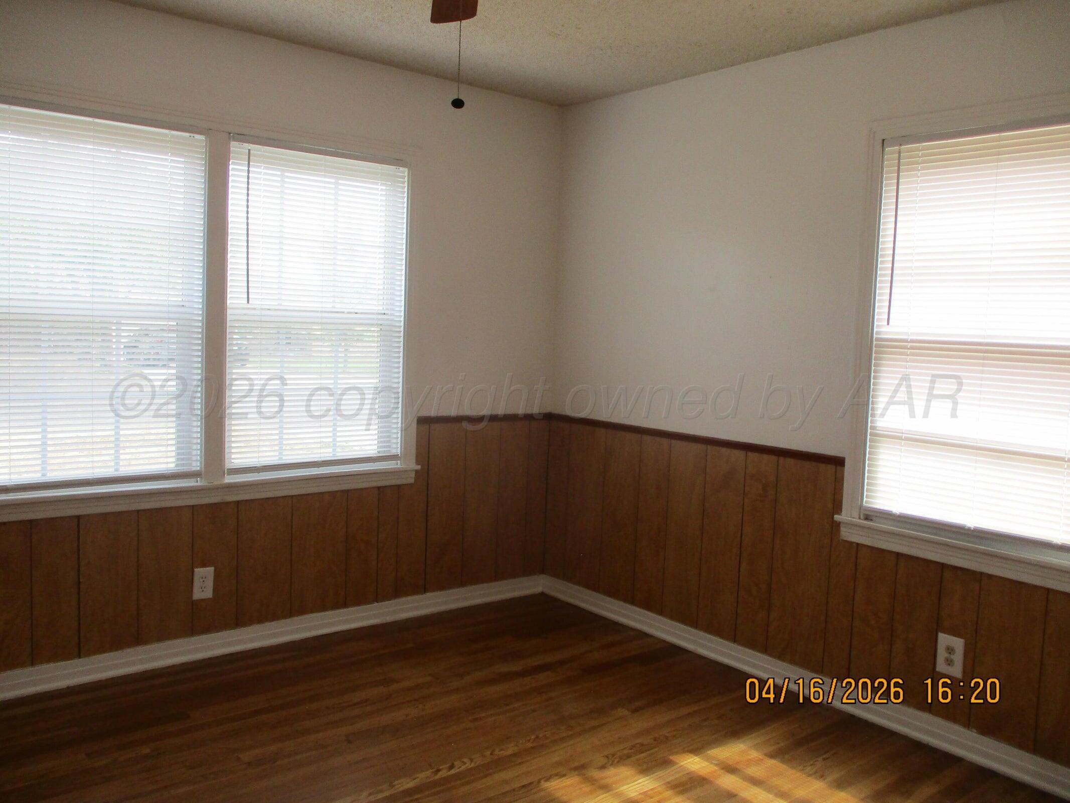 1627 Martin Road Amarillo, TX 79107 - Photo 4 of 9 Bedroom