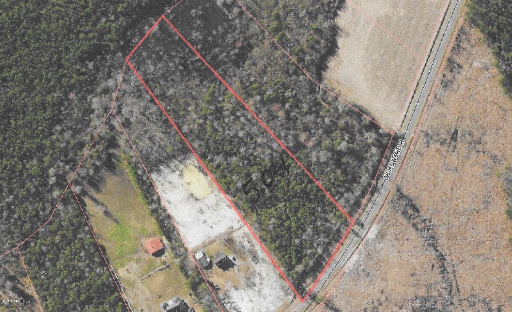 4 Highsmith Road Burgaw, NC 28425 - Photo 2 of 6 201902~1