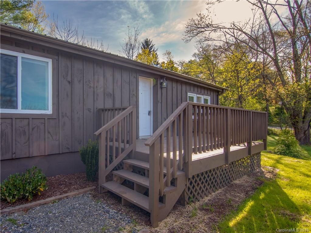 20 Elliott Road Brevard, NC 28712 - Photo 3 of 23 Gallery Image 3