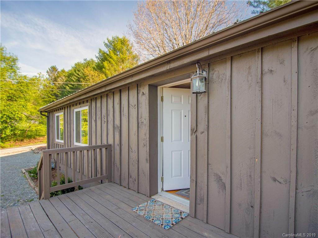 20 Elliott Road Brevard, NC 28712 - Photo 5 of 23 Gallery Image 5