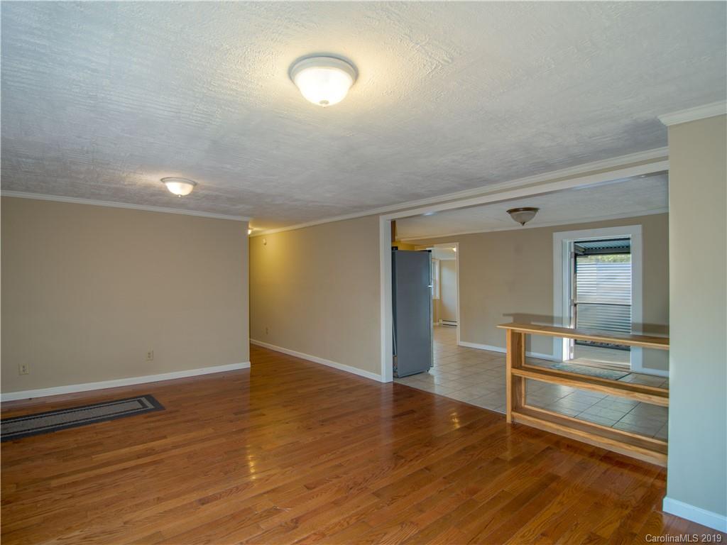 20 Elliott Road Brevard, NC 28712 - Photo 8 of 23 Gallery Image 8