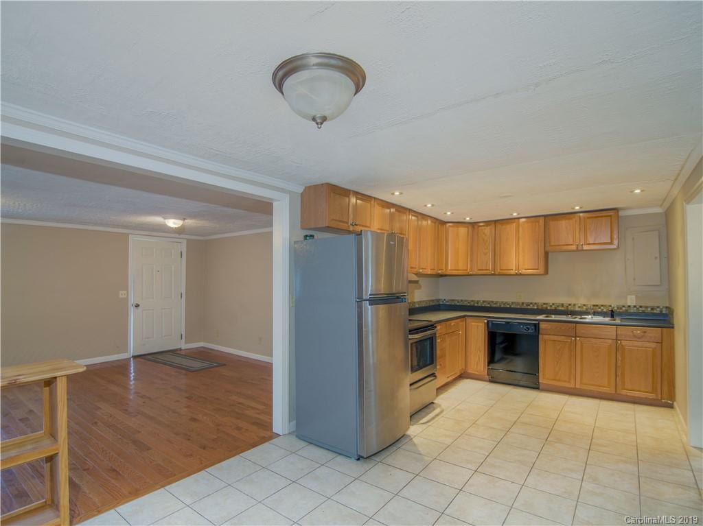 20 Elliott Road Brevard, NC 28712 - Photo 9 of 23 Gallery Image 9