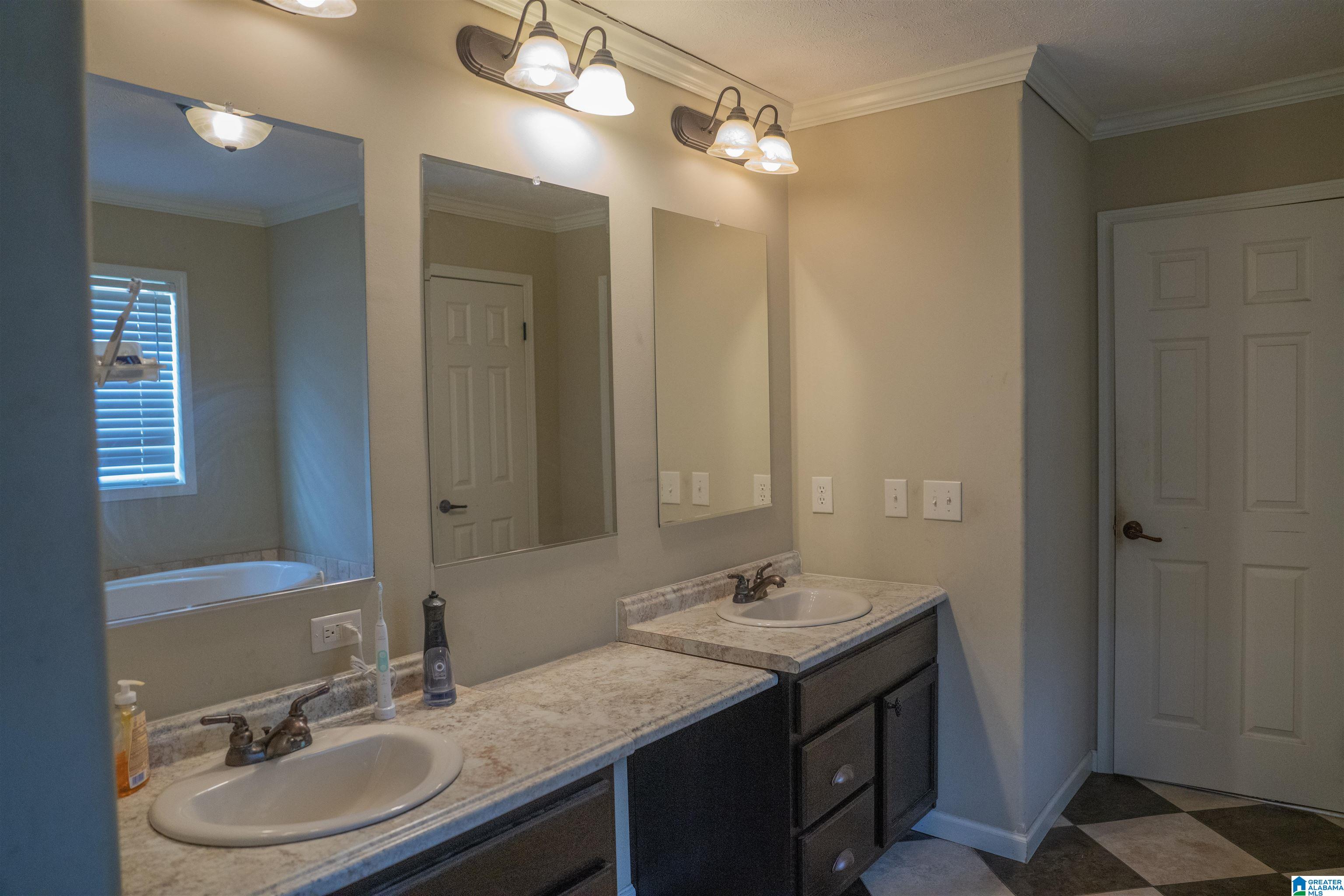 3410 Highway 132 Oneonta, AL 35121 - Photo 27 of 46