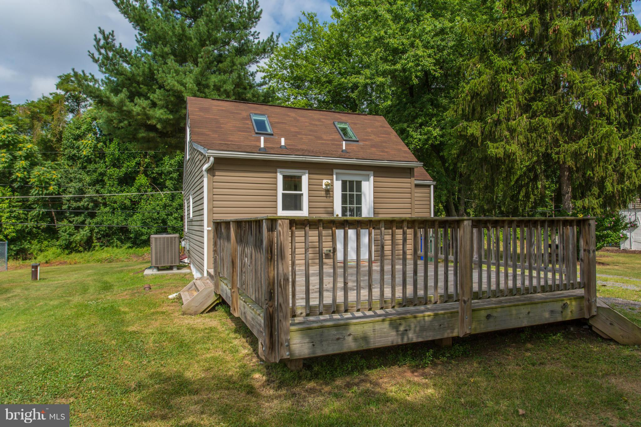 5024 Doubs Road Adamstown, MD 21710 - Photo 7 of 30 Exterior (Rear)