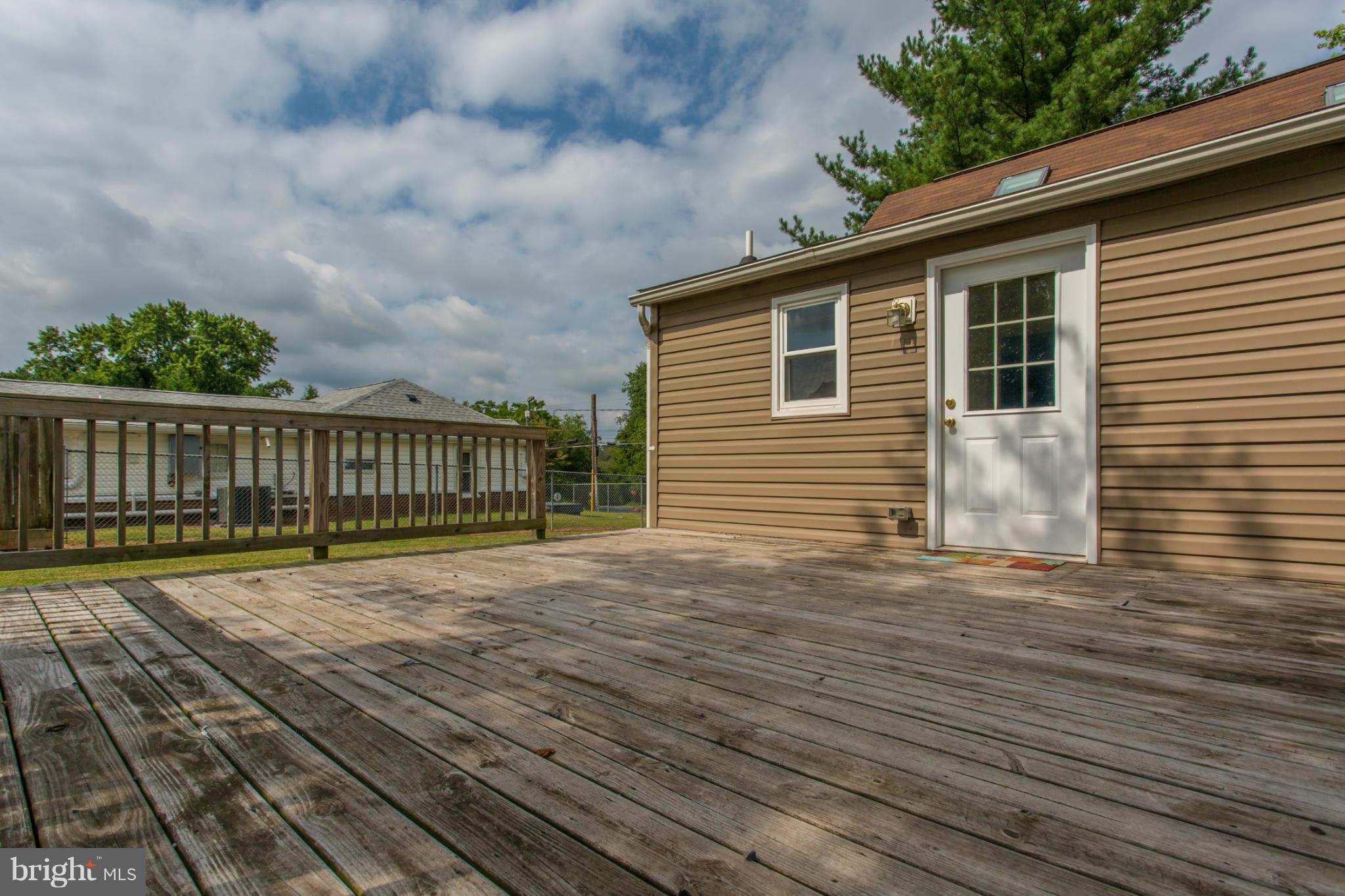 5024 Doubs Road Adamstown, MD 21710 - Photo 8 of 30 Exterior (Rear)
