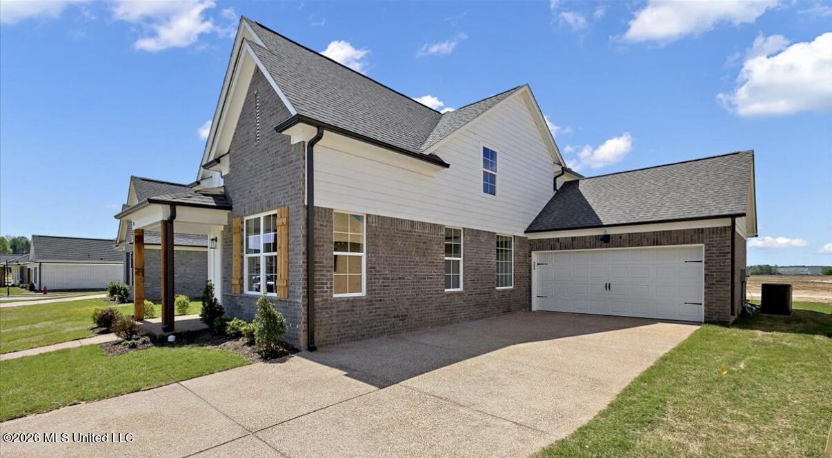 542 Sunflower Street Nesbit, MS 38651 - Photo 3 of 35 Carrollton