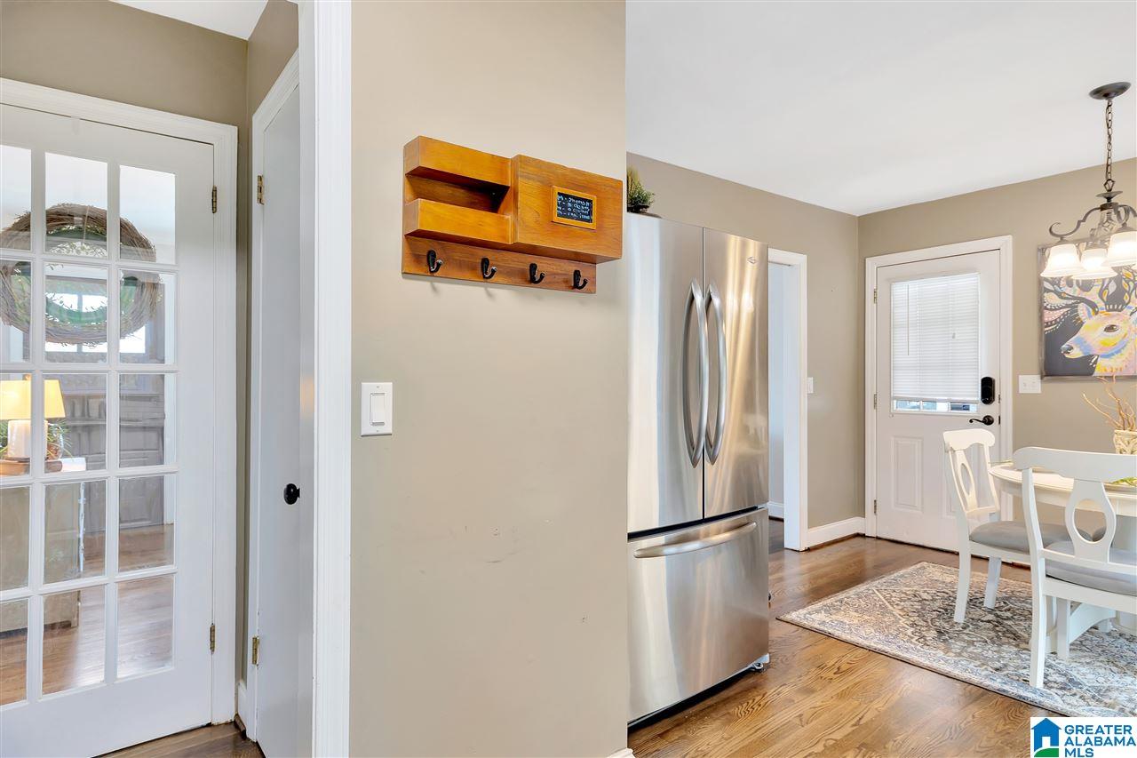 3241 Ridgely Drive Birmingham, AL 35243 - Photo 5 of 21