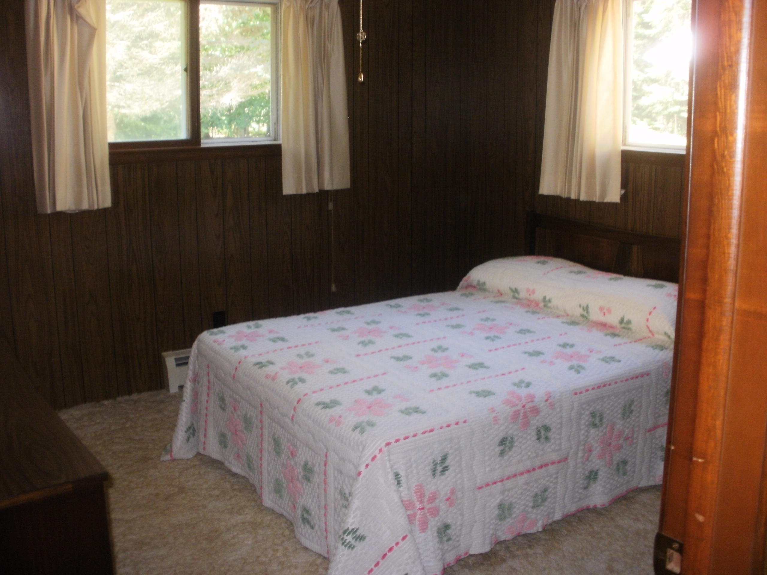 11105 Kings Point Road Alanson, MI 49706 - Photo 18 of 21 Gallery Image 18