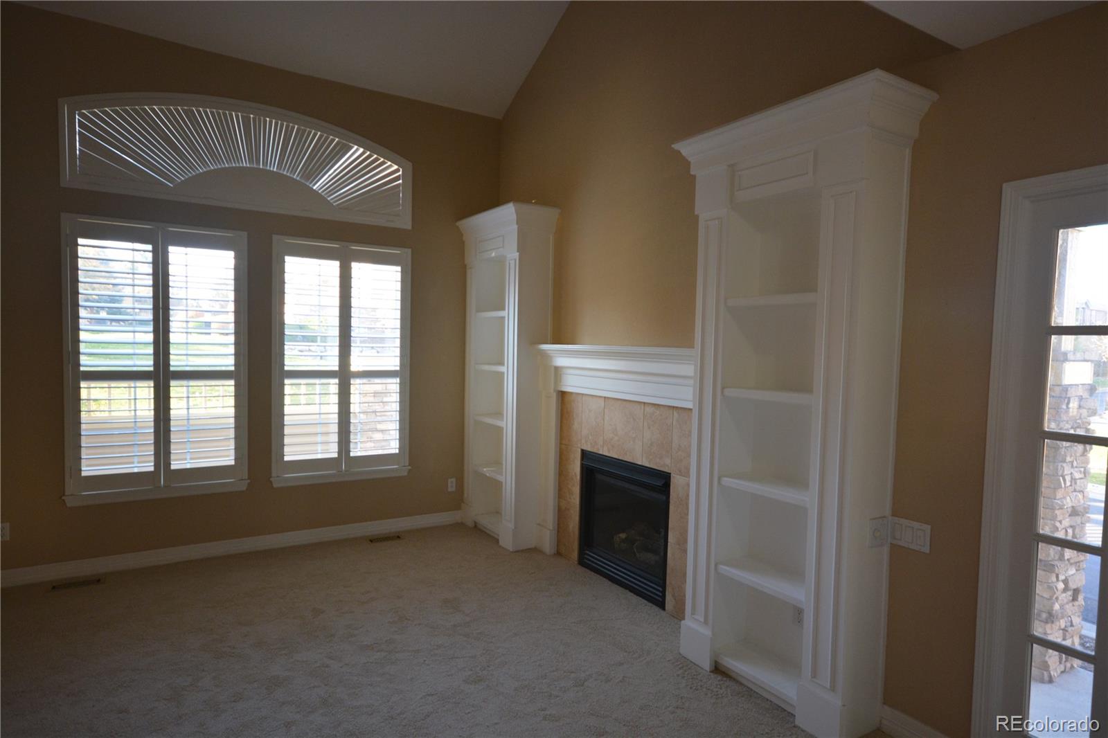 8935 Tappy Toorie Circle Highlands Ranch, CO 80129 - Photo 3 of 29 Gallery Image 3