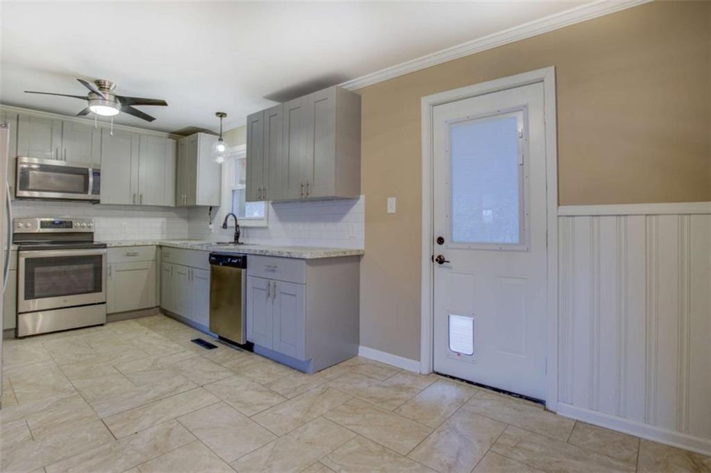 4147 Elizabeth Street Northeast Covington, GA 30014 - Photo 8 of 32