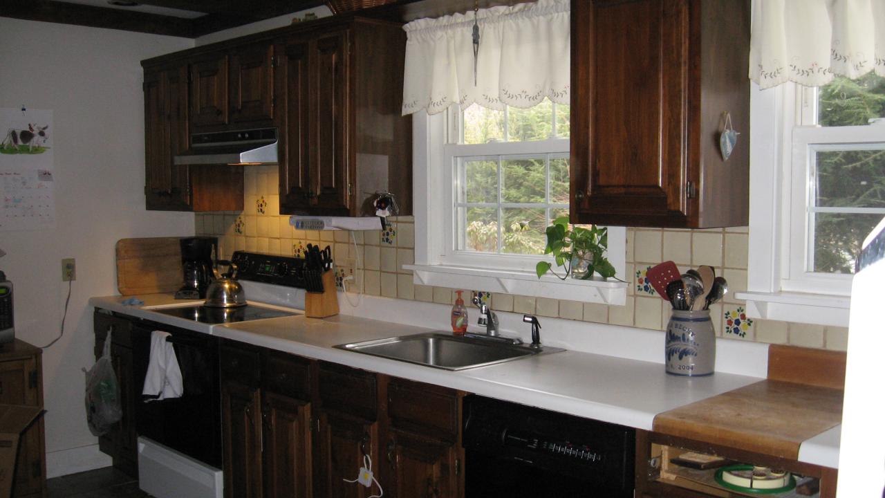 130 East New Lenox Road Pittsfield, MA 01201 - Photo 11 of 15 kitchen - 2nd view