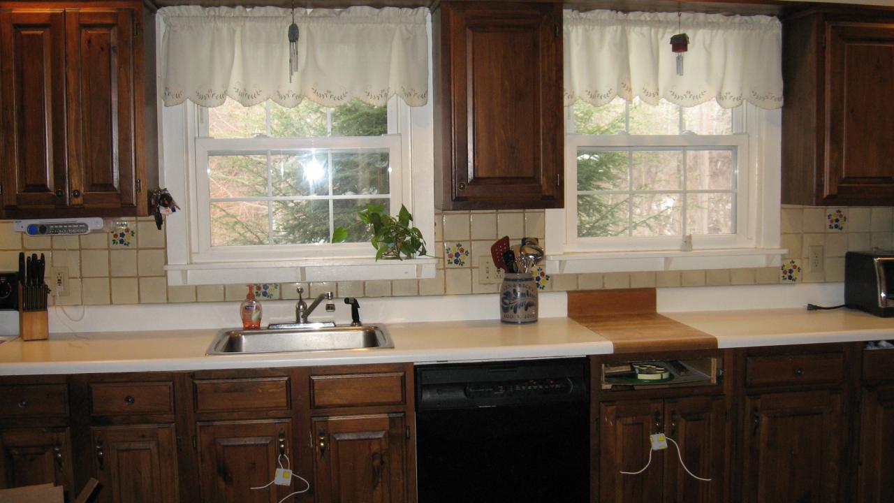 130 East New Lenox Road Pittsfield, MA 01201 - Photo 10 of 15 kitchen