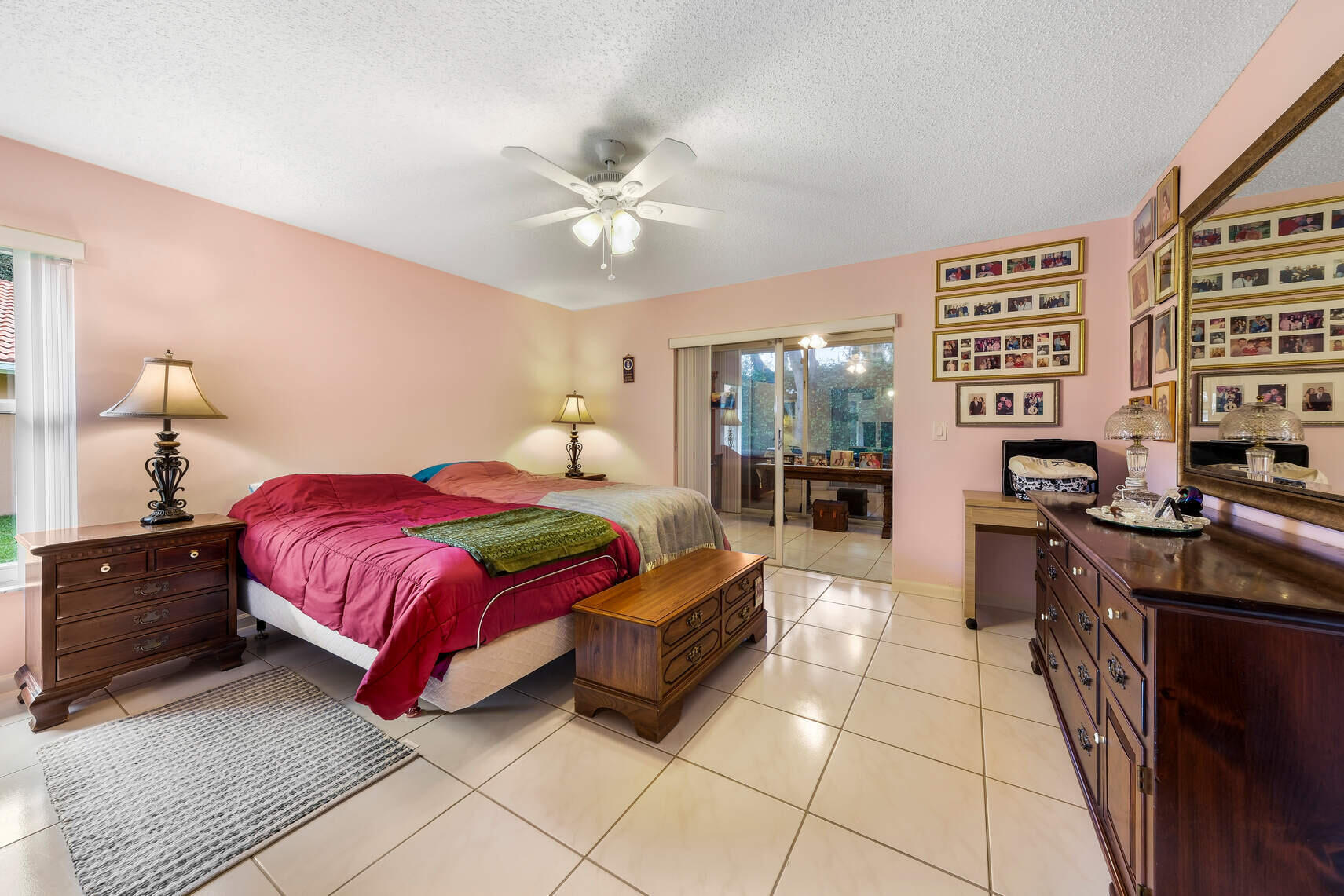 9986 Seacrest Circle, Unit A Boynton Beach, FL 33437 - Photo 16 of 29 16_u7UDzXK