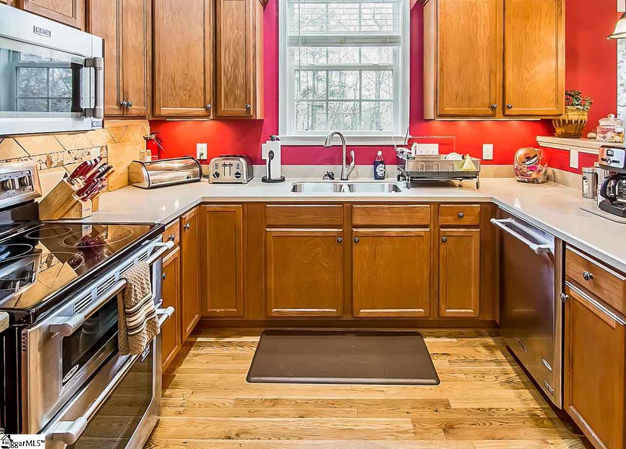 1133 Burdette Road Gray Court, SC 29645 - Photo 13 of 36 Gallery Image 13