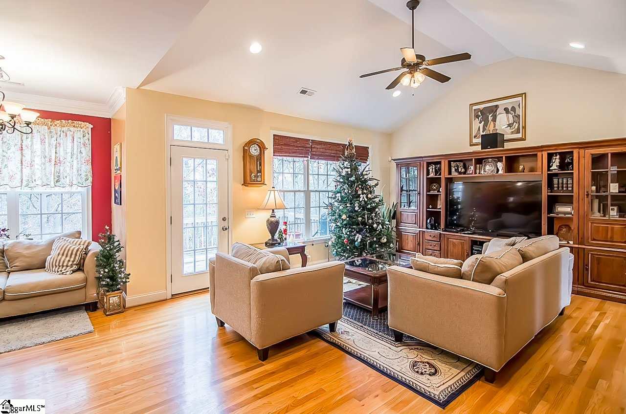 1133 Burdette Road Gray Court, SC 29645 - Photo 6 of 36 Gallery Image 6