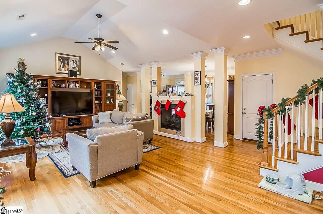 1133 Burdette Road Gray Court, SC 29645 - Photo 8 of 36 Gallery Image 8