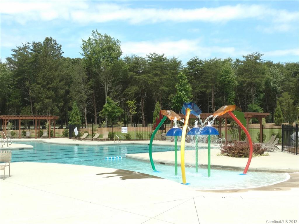 11226 Island Point Road, Unit 101 Charlotte, NC 28278 - Photo 21 of 35 Gallery Image 21