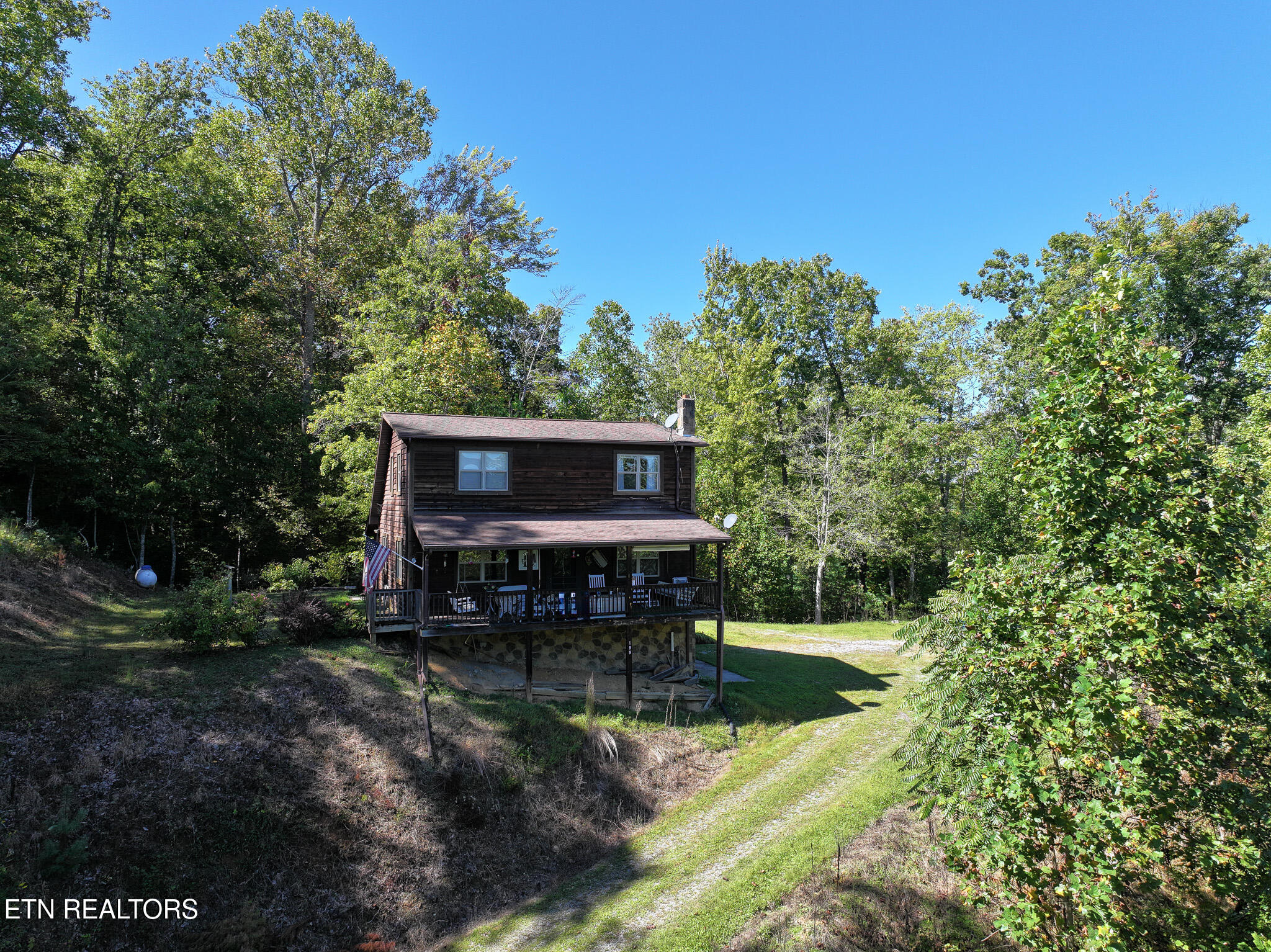 199 Pear Tree Way Del Rio, TN 37727 - Photo 50 of 59 DJI_20250929153733_0360_D-Edit