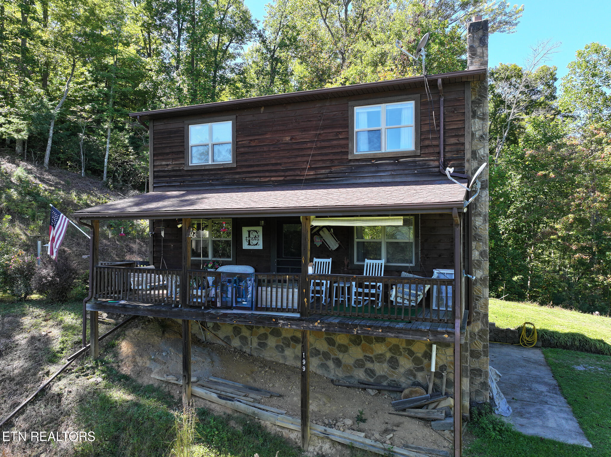 199 Pear Tree Way Del Rio, TN 37727 - Photo 9 of 59 DJI_20250929153838_0364_D-Edit