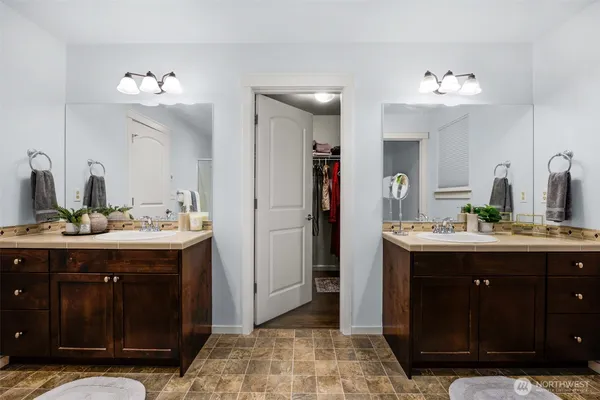 $849,900 | 317 204th Place Southeast, Bothell, WA 98012