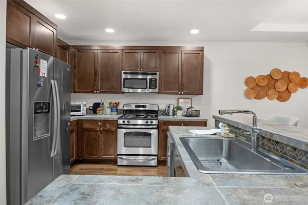 $849,900 | 317 204th Place Southeast, Bothell, WA 98012