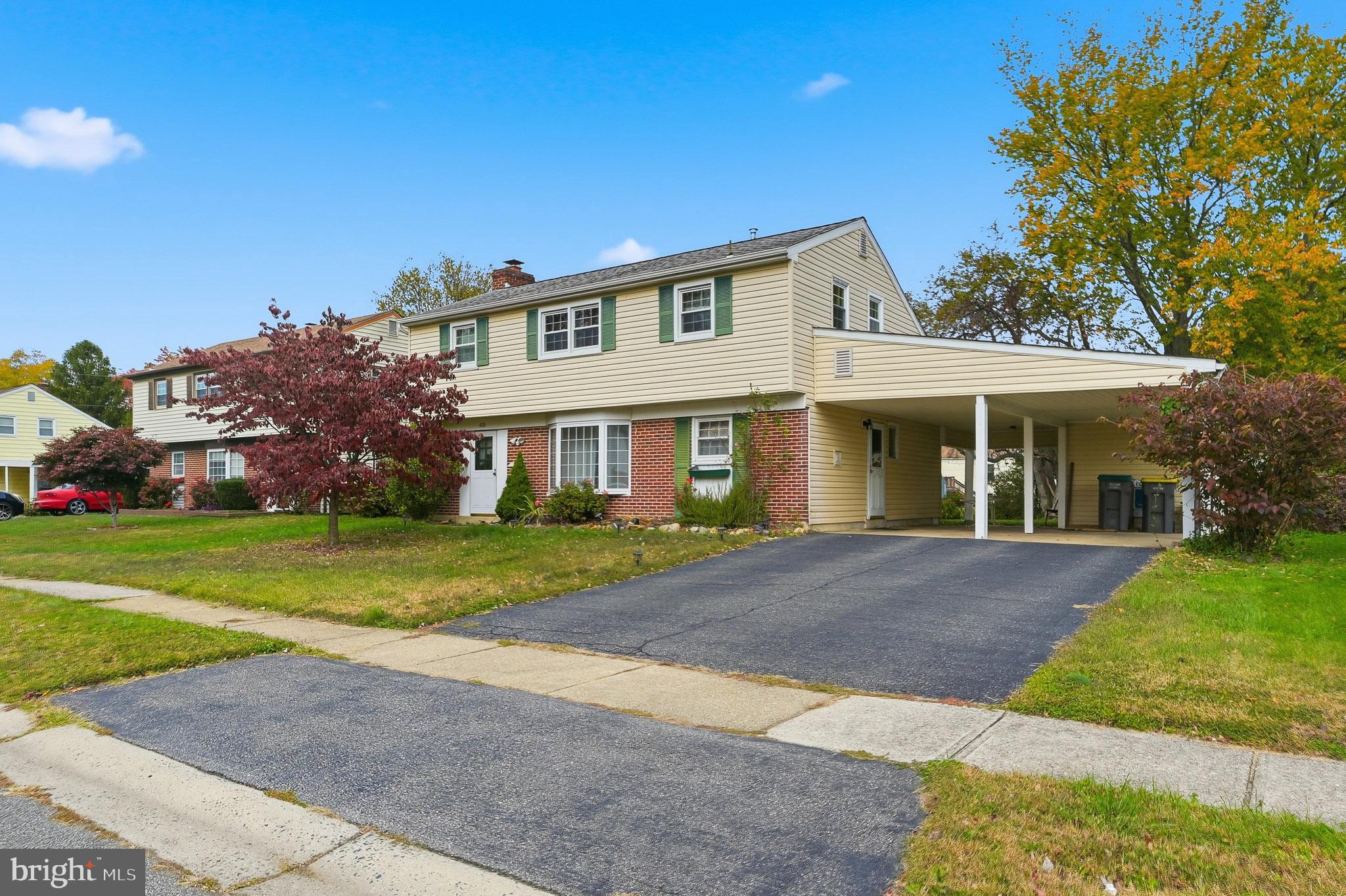 406 Blackstone Road Newark, DE 19713 - Photo 1 of 27 front view of a house with a yard