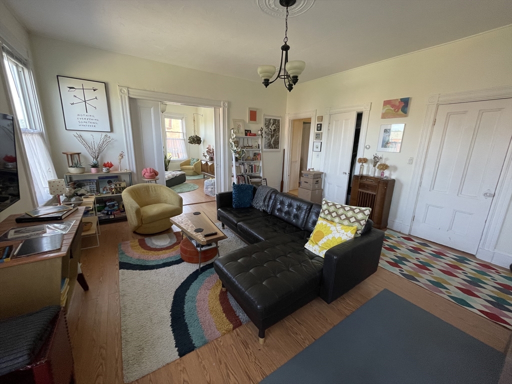 2 Linden Street, Unit 2 Brookline, MA 02445 - Photo 2 of 22 Gallery Image 2