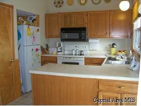 108 Westbrook Drive Springfield, IL 62702 - Photo 4 of 7 Gallery Image 4