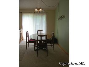 108 Westbrook Drive Springfield, IL 62702 - Photo 5 of 7 Gallery Image 5