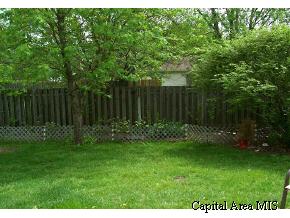 108 Westbrook Drive Springfield, IL 62702 - Photo 7 of 7 Gallery Image 7