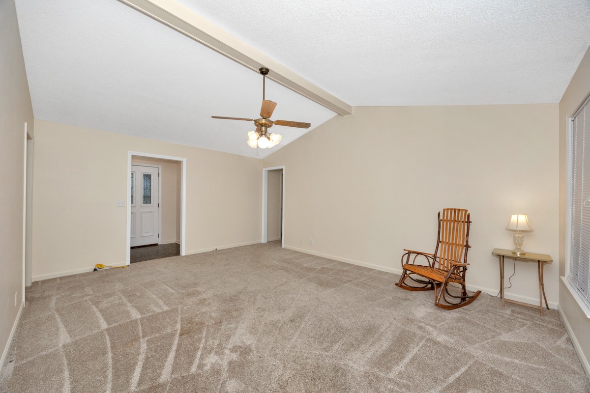 2134 Ready Section Road Toney, AL 35773 - Photo 14 of 35 a view of a livingroom with furniture