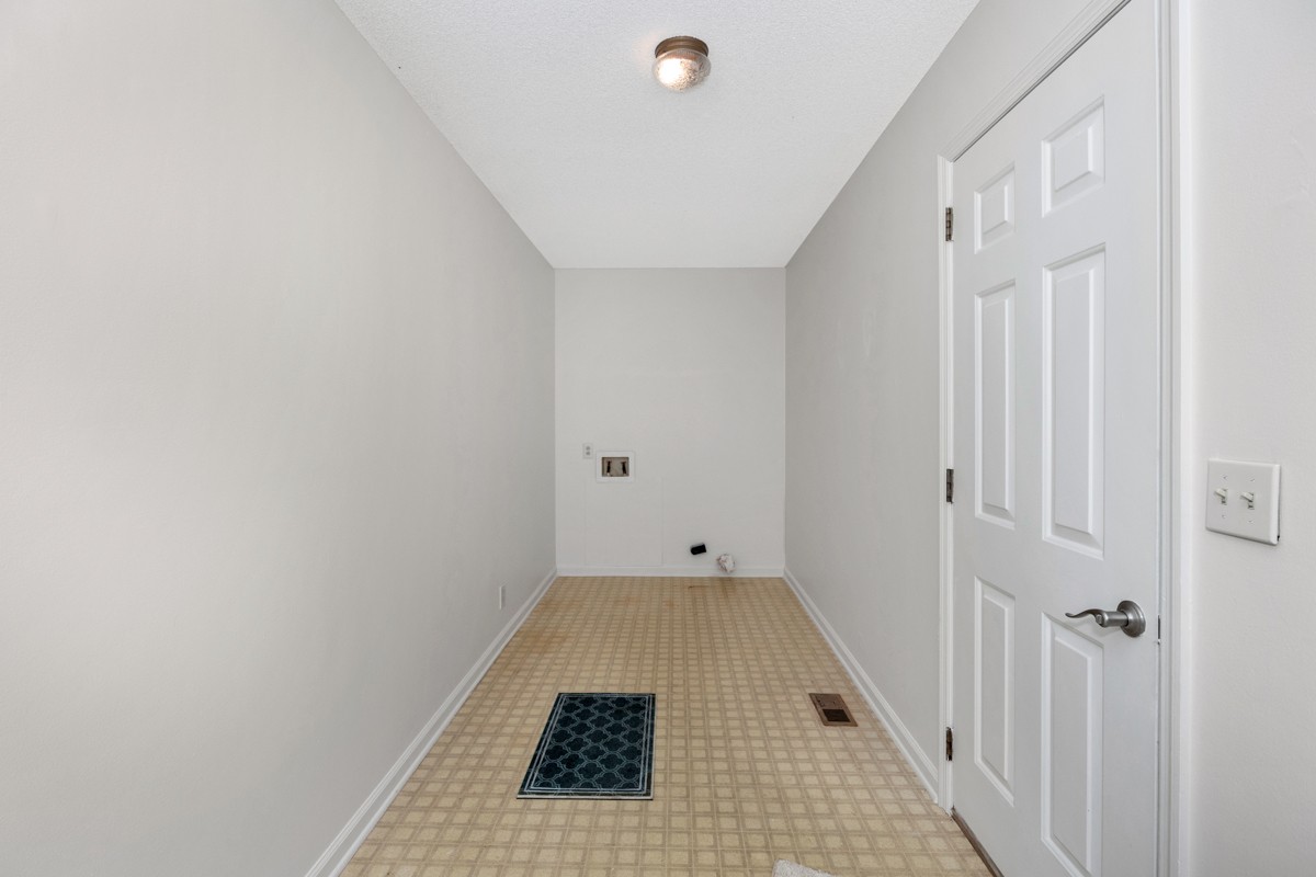 2134 Ready Section Road Toney, AL 35773 - Photo 23 of 35 a view of a hallway