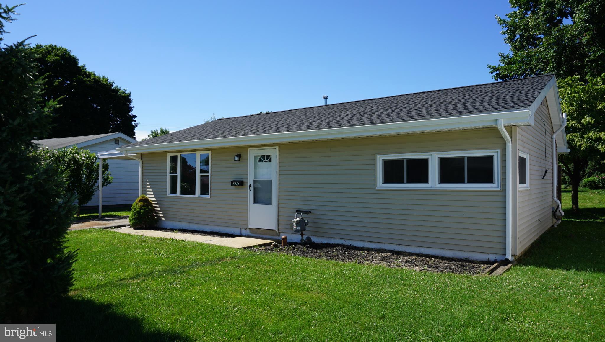 826 Fireside Road York, PA 17404 - Photo 1 of 19